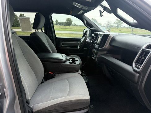 Used 2021 RAM 2500 Big Horn image 8