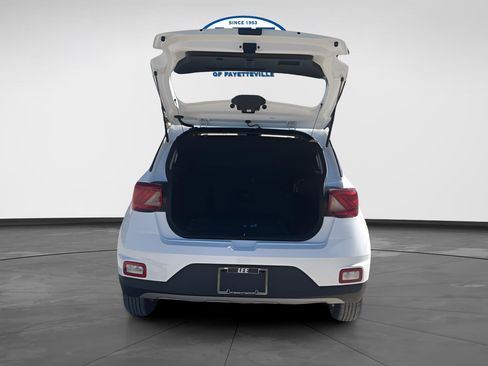 New 2026 Hyundai Venue SE FWD image 10