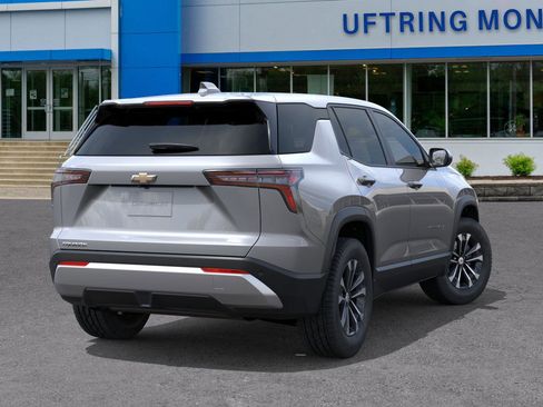 New 2026 Chevrolet Equinox LT image 4