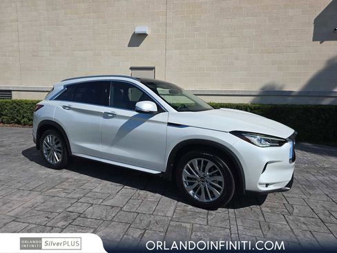 Used 2023 INFINITI QX50 Luxe FWD image 1
