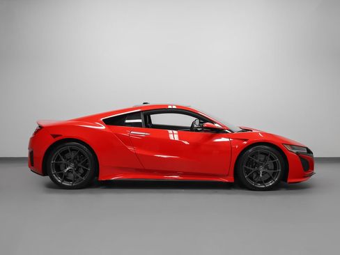Used 2018 Acura NSX AWD/4WD image 6