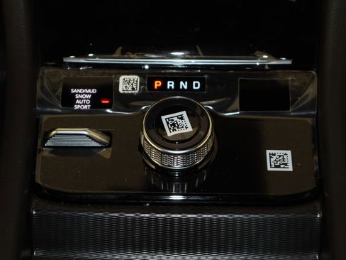 New 2025 Jeep Grand Cherokee Limited image 13