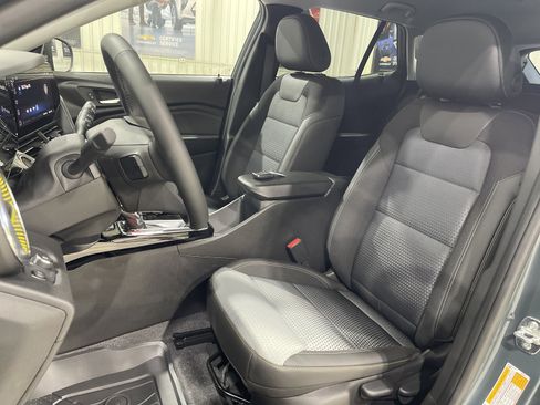 New 2026 Chevrolet Trax LT w/ Driver Confidence Package FWD image 18