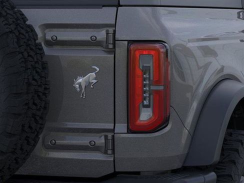 New 2025 Ford Bronco Badlands image 23