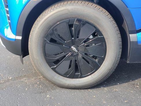 New 2025 Chevrolet Blazer EV LT image 5