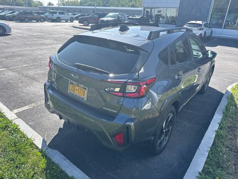 Used 2024 Subaru Crosstrek 2.5i Limited AWD/4WD image 9