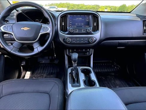 Used 2022 Chevrolet Colorado LT w/ Fleet Safety Package RWD image 8