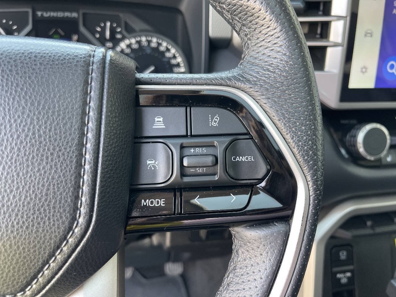 Used 2022 Toyota Tundra Limited AWD/4WD image 15