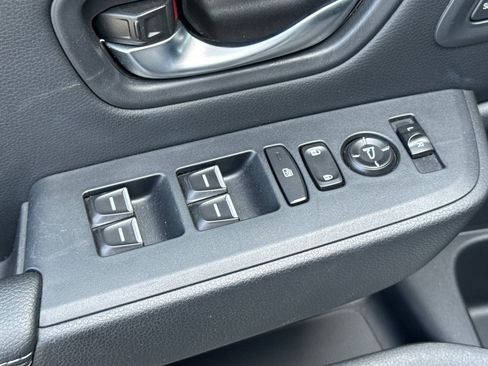 Certified 2023 Honda Pilot Touring image 14