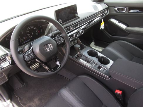 New 2026 Honda Civic Sport image 13