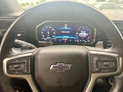 Used 2023 Chevrolet Silverado 1500 RST AWD/4WD image 12
