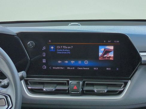 Used 2025 Chevrolet TrailBlazer LT AWD/4WD image 15