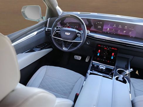 Certified 2025 Cadillac Escalade V w/ LPO, ONYX Package image 27