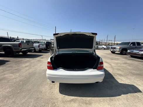 Used 2006 Lexus LS 430 RWD image 88