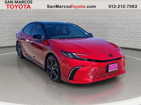 Used 2026 Toyota Camry XSE image 3
