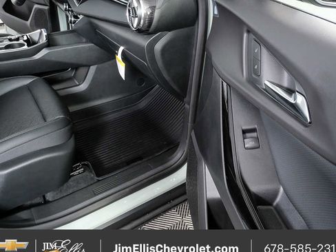 New 2026 Chevrolet Equinox LT w/ Convenience Package II image 22