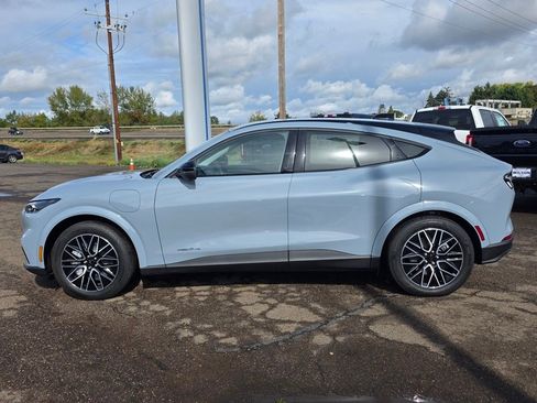 New 2025 Ford Mustang Mach-E Premium image 6