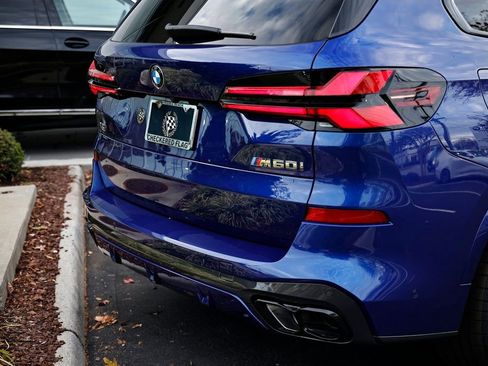 New 2026 BMW X5 M60i w/ Climate Comfort Package image 9