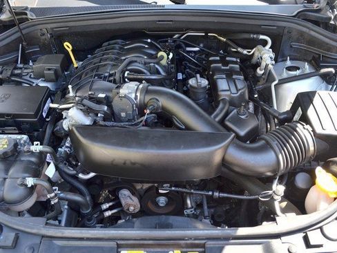 Used 2024 Dodge Durango GT image 41