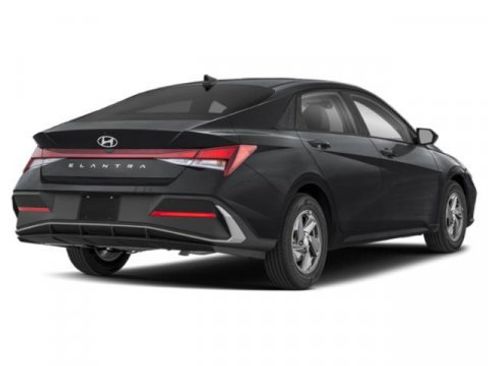 New 2026 Hyundai Elantra SE w/ Cargo Package FWD image 5