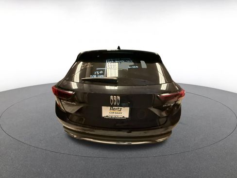Used 2024 Buick Envision Preferred AWD/4WD image 6