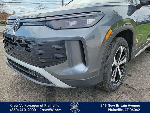 New 2026 Volkswagen Tiguan SE AWD/4WD image 24