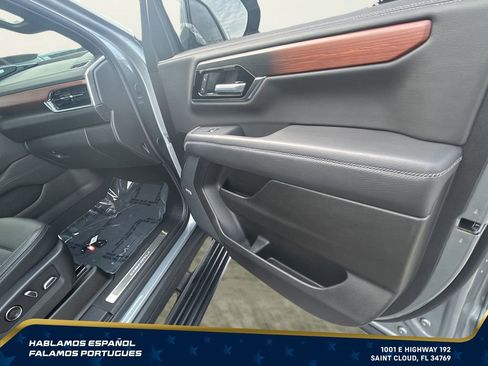 Certified 2026 GMC Yukon Denali w/ Denali Reserve Package AWD/4WD image 37