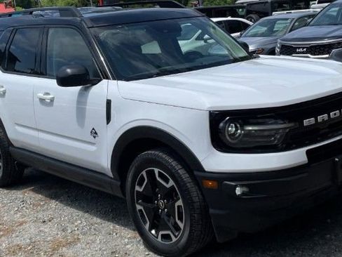 Used 2021 Ford Bronco Sport Outer Banks w/ Outer Banks Package (96D) AWD/4WD image 1