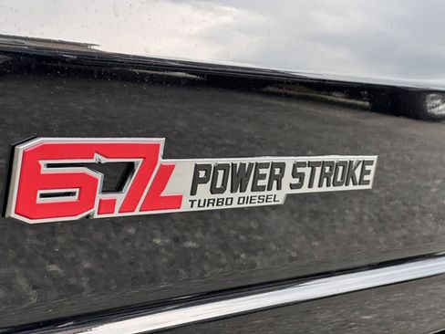 New 2025 Ford F250 Platinum w/ Tremor Off-Road Package image 18