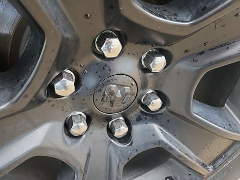 Used 2022 RAM 1500 Laramie image 34