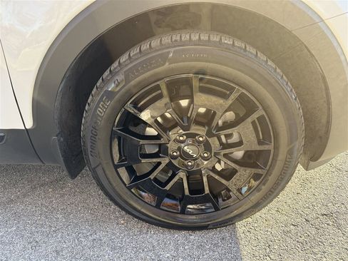 Used 2022 Kia Telluride SX w/ SX Prestige Package image 36