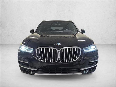 Used 2023 BMW X5 xDrive40i w/ Premium Package AWD/4WD image 2