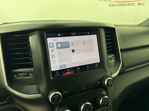 Used 2024 RAM 2500 Big Horn image 18