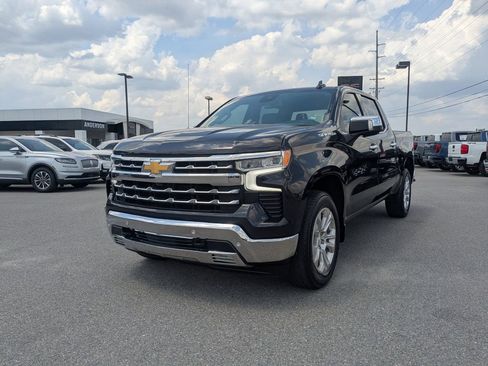Used 2023 Chevrolet Silverado 1500 LTZ image 8