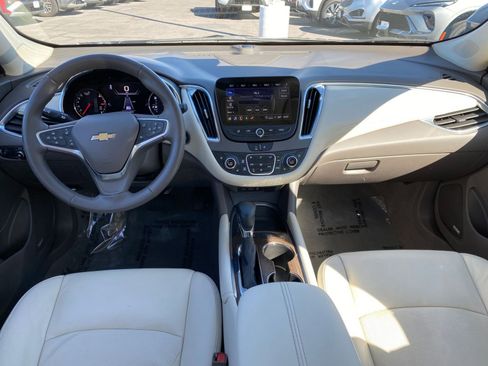 Used 2024 Chevrolet Malibu LT image 33