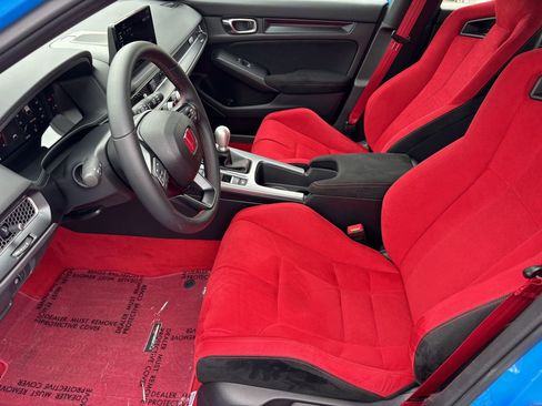 Used 2025 Honda Civic Type R image 13