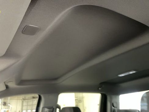 Used 2023 GMC Sierra 1500 SLE RWD image 22