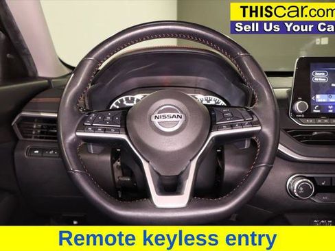 Used 2021 Nissan Altima 2.0 SR FWD image 14