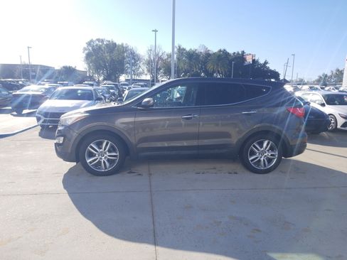 Used 2013 Hyundai Santa Fe Sport 2.0T w/ Technology Pkg image 4