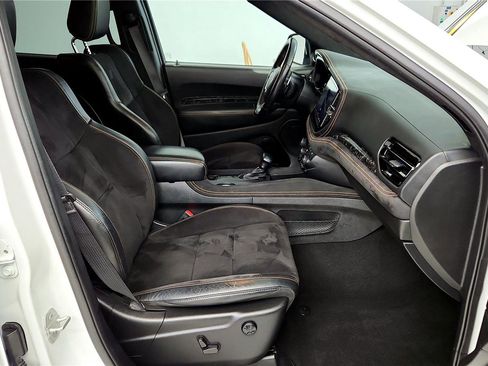 Used 2023 Dodge Durango R/T w/ Hemi Orange Plus Package image 29