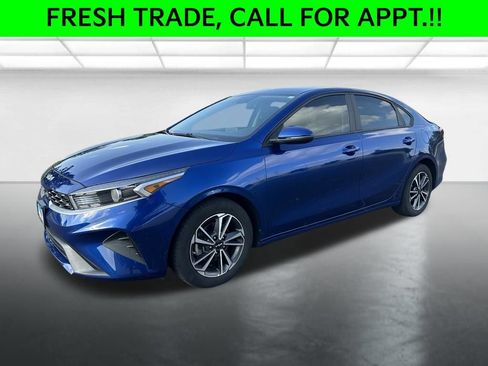 Certified 2023 Kia Forte LXS w/ LXS Technology Package FWD image 1