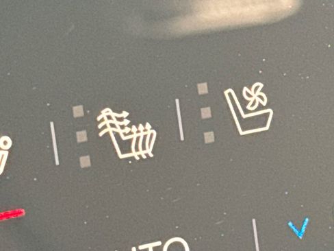 New 2026 GMC Acadia Denali Ultimate image 17