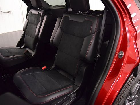 New 2026 Ford Explorer ST image 33