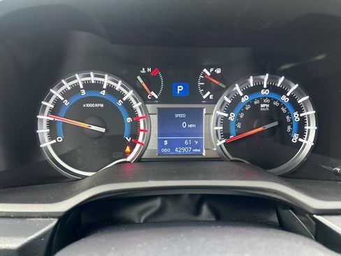 Used 2019 Toyota 4Runner SR5 Premium AWD/4WD image 15