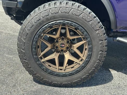 Used 2024 Ford Bronco Big Bend image 10