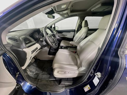 Used 2019 Honda Odyssey EX-L image 21