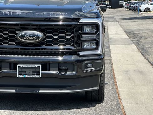New 2026 Ford F250 Lariat w/ Black Appearance Package AWD/4WD image 13