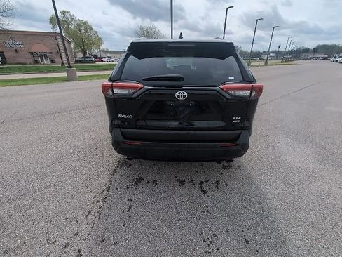 Certified 2023 Toyota RAV4 XLE Premium image 7