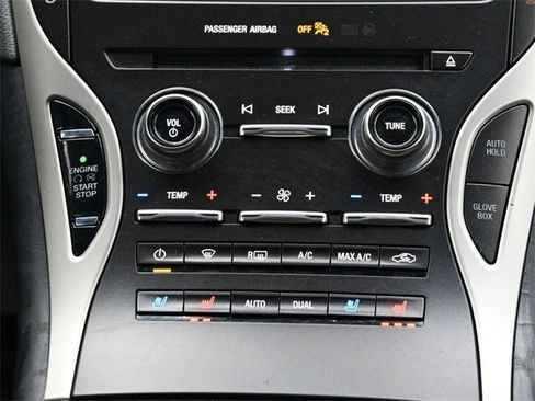 Used 2019 Lincoln Nautilus Reserve image 14