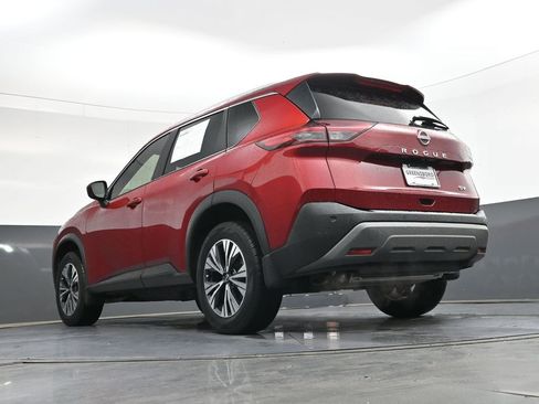 Used 2023 Nissan Rogue SV w/ SV Premium B Package FWD image 40